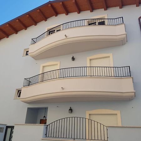B&B Locanda Criloro Πεσκάρα Εξωτερικό φωτογραφία
